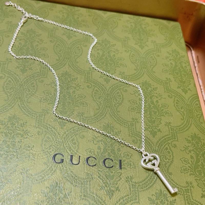 Gucci Necklace 08yxs161
